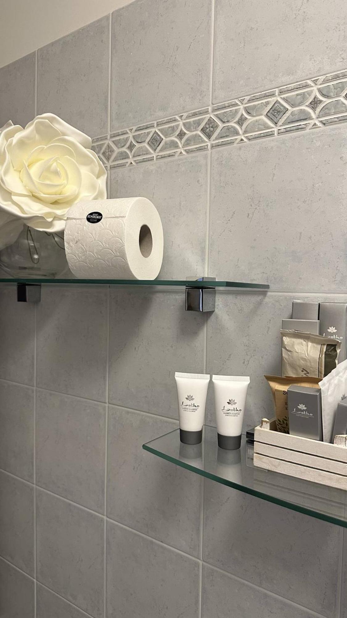 Aparthotel Ca' Hemingway Bassano del Grappa Esterno foto